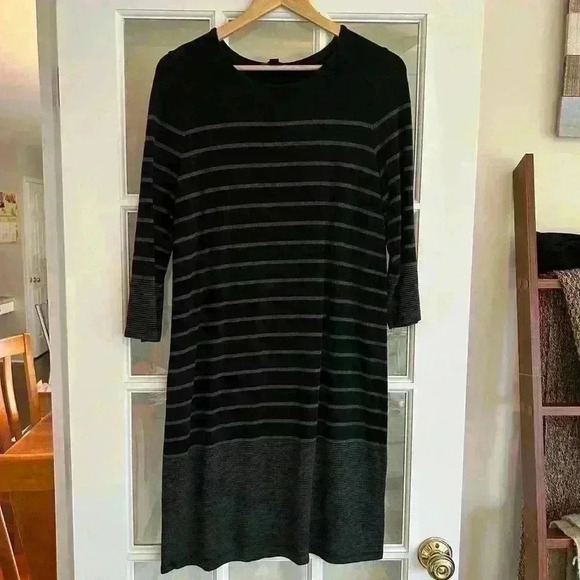 Hilary Radley Dresses & Skirts - Hilary Radley 3/4 sleeve shirt dress size L
